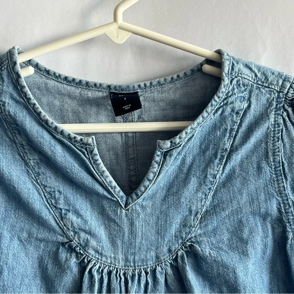 Gap Chambray Short Sleeve Denim Dress